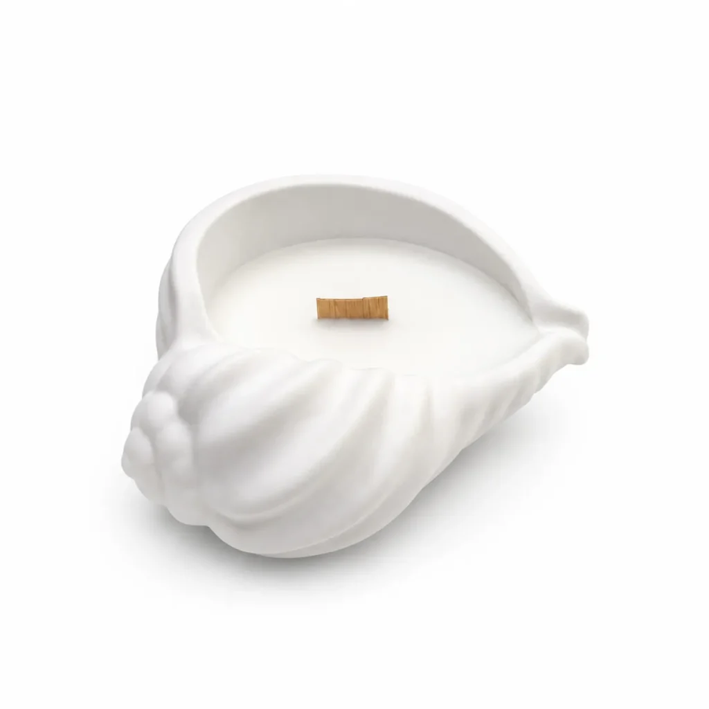 bougie blanche aguabenta en forme de coquillage